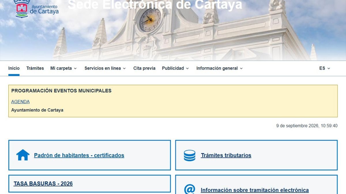Imagen ilustrativa: escritorio con ordenador mostrando un formulario en una oficina municipal moderna.
